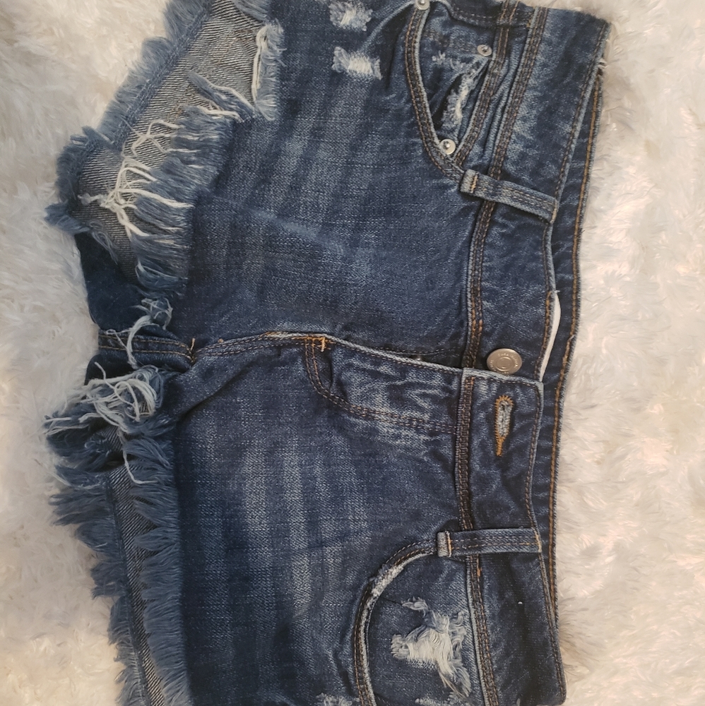 Zara low rise shorts